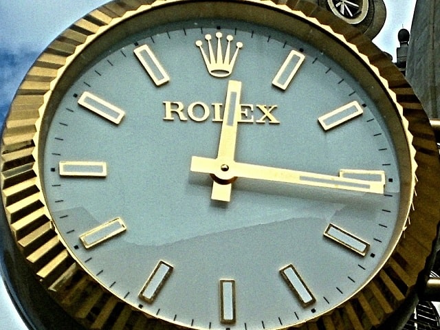 東京でロレックスのオーバーホール料金が安い時計修理店ランキング！新宿・中野・上野のアノお店を調査！